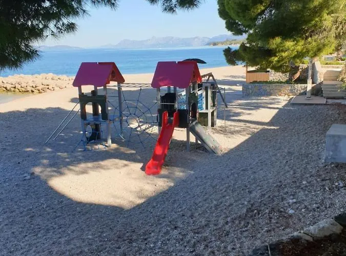 Jolanda Podgora (Split-Dalmatia)