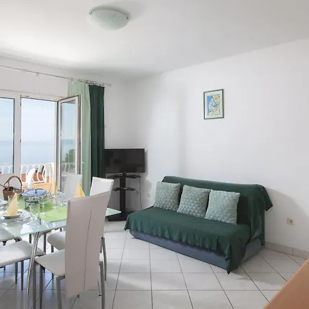Jolanda Apartment