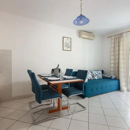 Apartment Jolanda