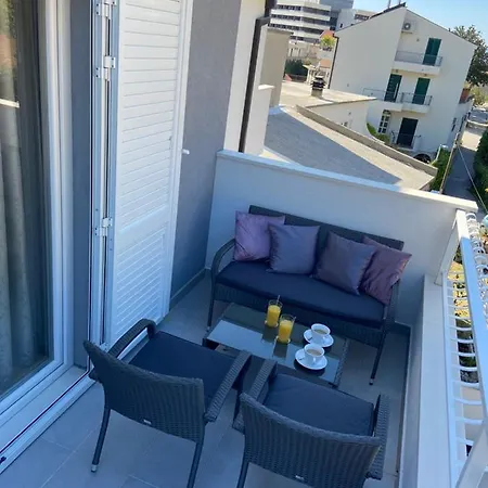 Jolanda Apartment