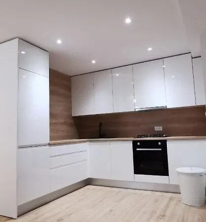 Jolanda Apartment *